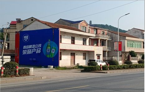 西双版纳写真布和喷绘布的区别?